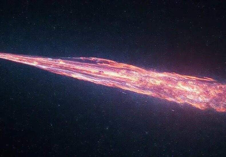 Rare Multi-Tailed Comet 3I/ATLAS Revealed Amidst Cosmic Wonders