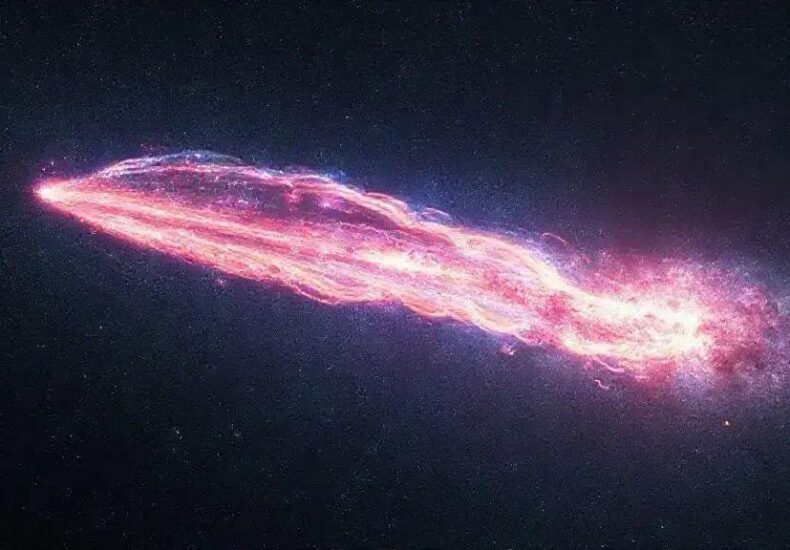 Rare Multi-Tailed Interstellar Comet 3I/ATLAS Captured in Stunning Detail